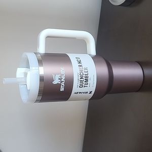 Stanley - Flowstate Quencher 2.0 Travel Tumbler